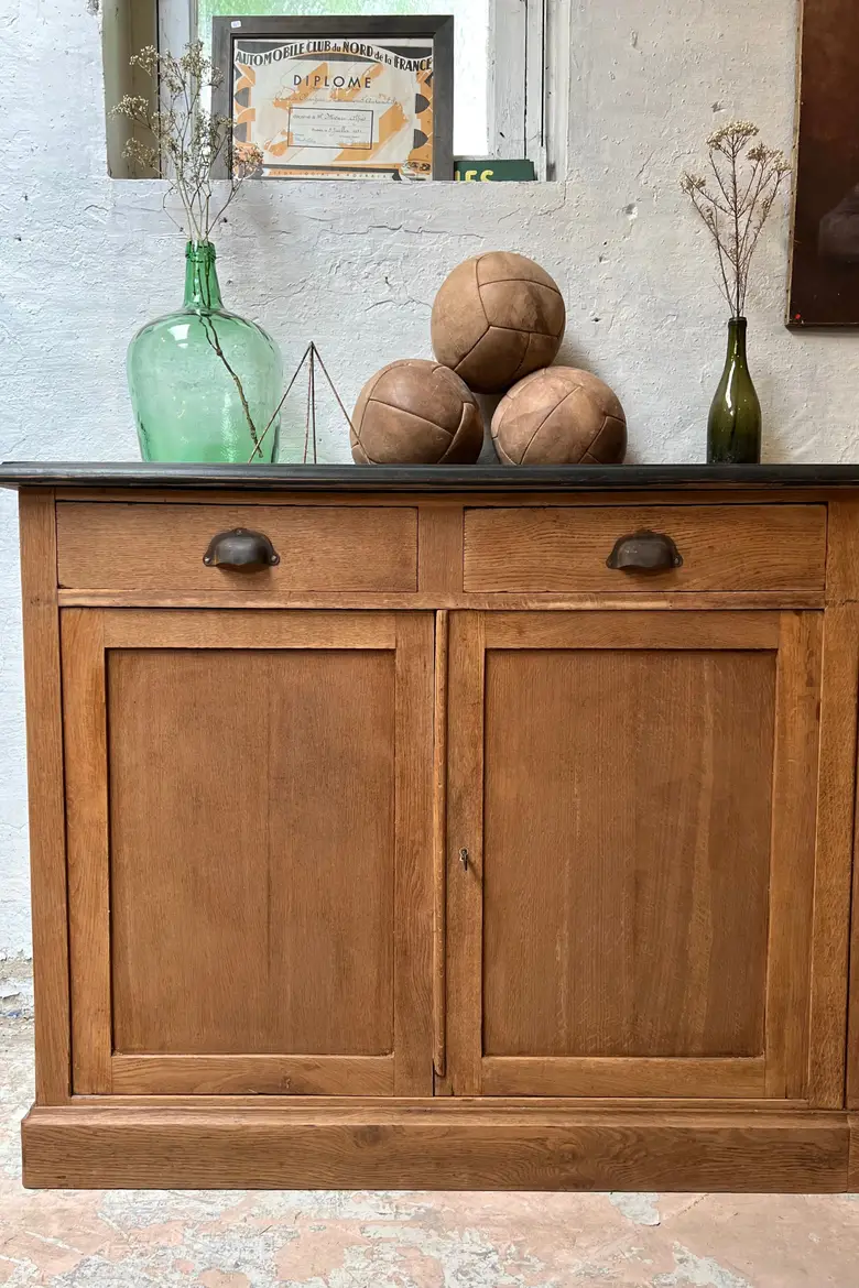 Ancien buffet en chêne Début XXème