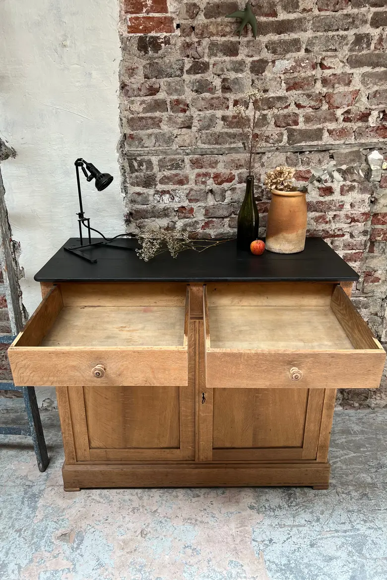 Ancien buffet en chêne Début XXème
