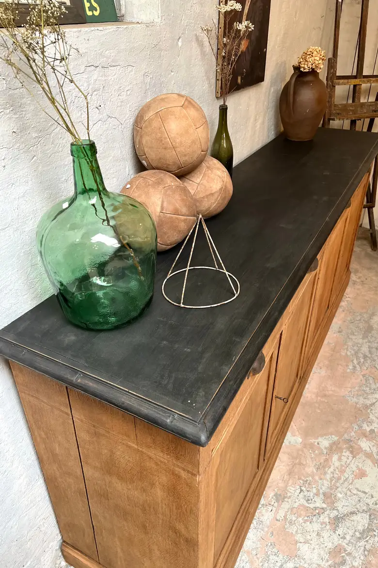 Ancien buffet en chêne Début XXème