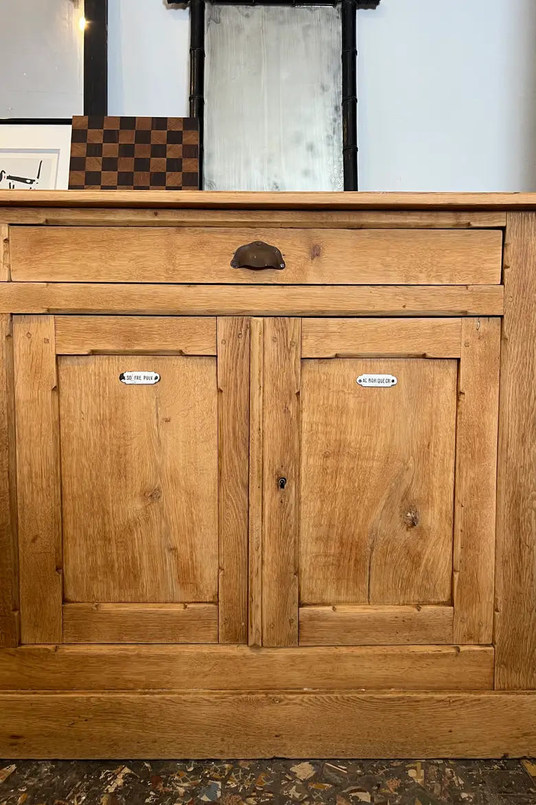 Ancien buffet en chêne Début XXème