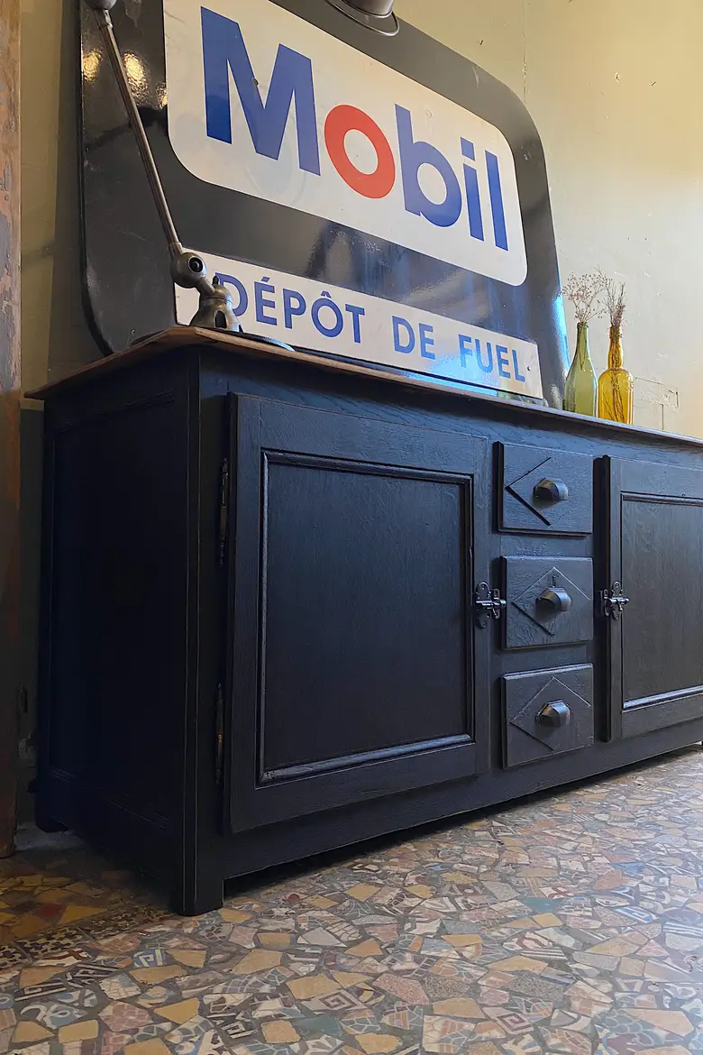 Ancien buffet en chêne XXème