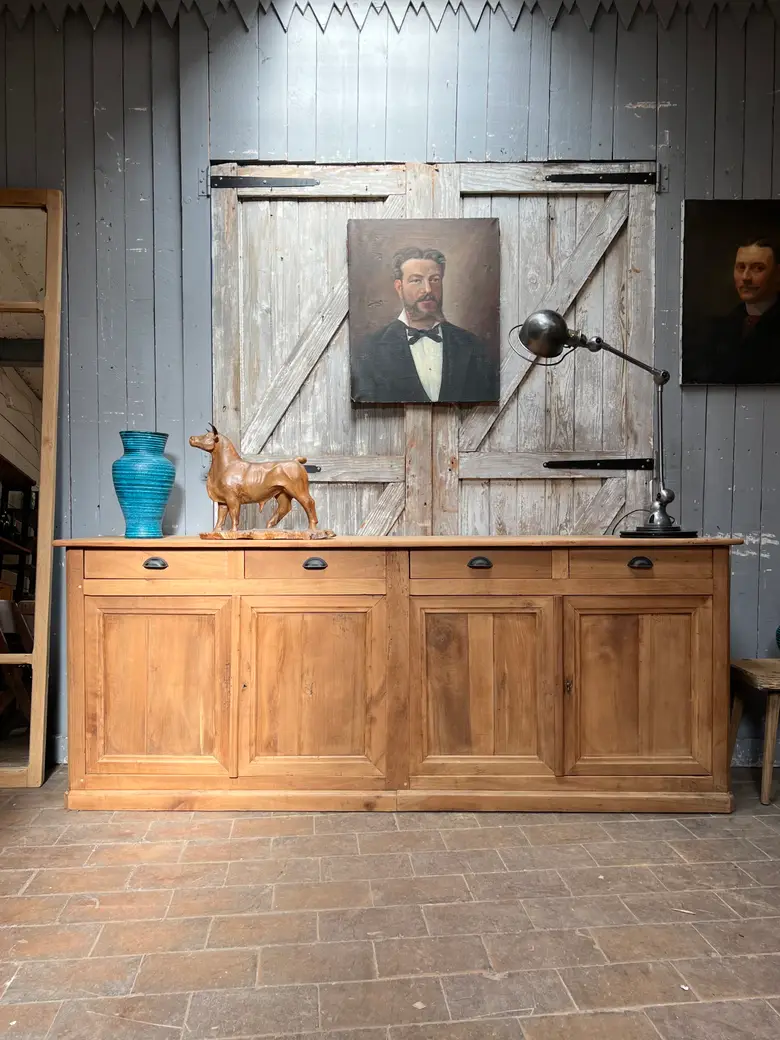 Ancien buffet en merisier