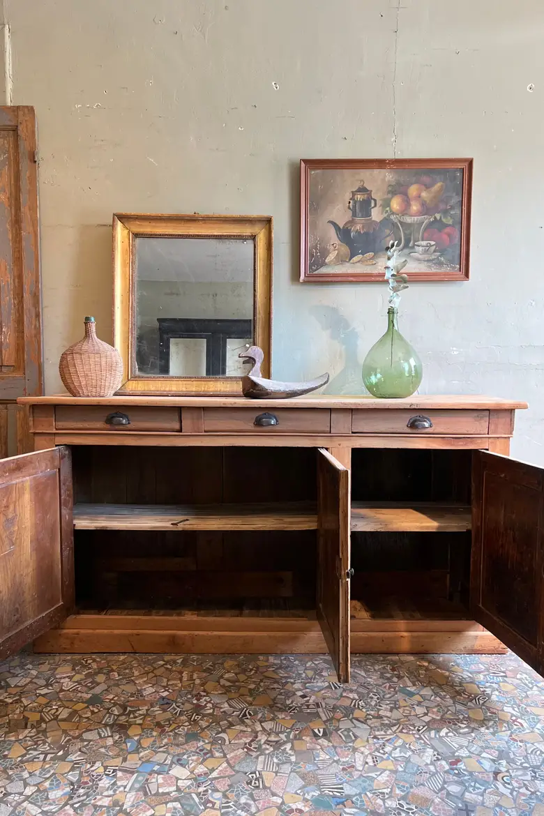Ancien buffet en merisier Années 50