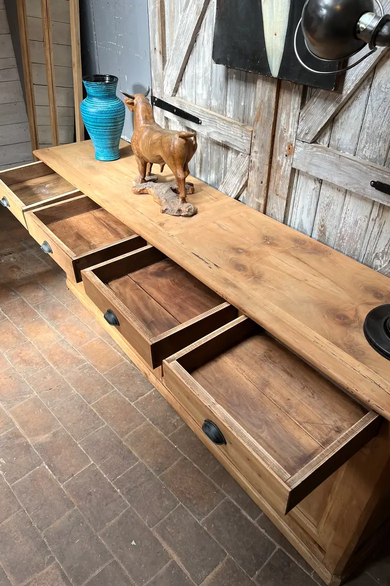 Ancien buffet en merisier