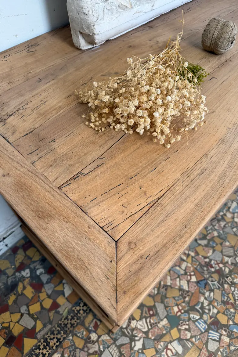 Ancien buffet en orme – XIXe siècle