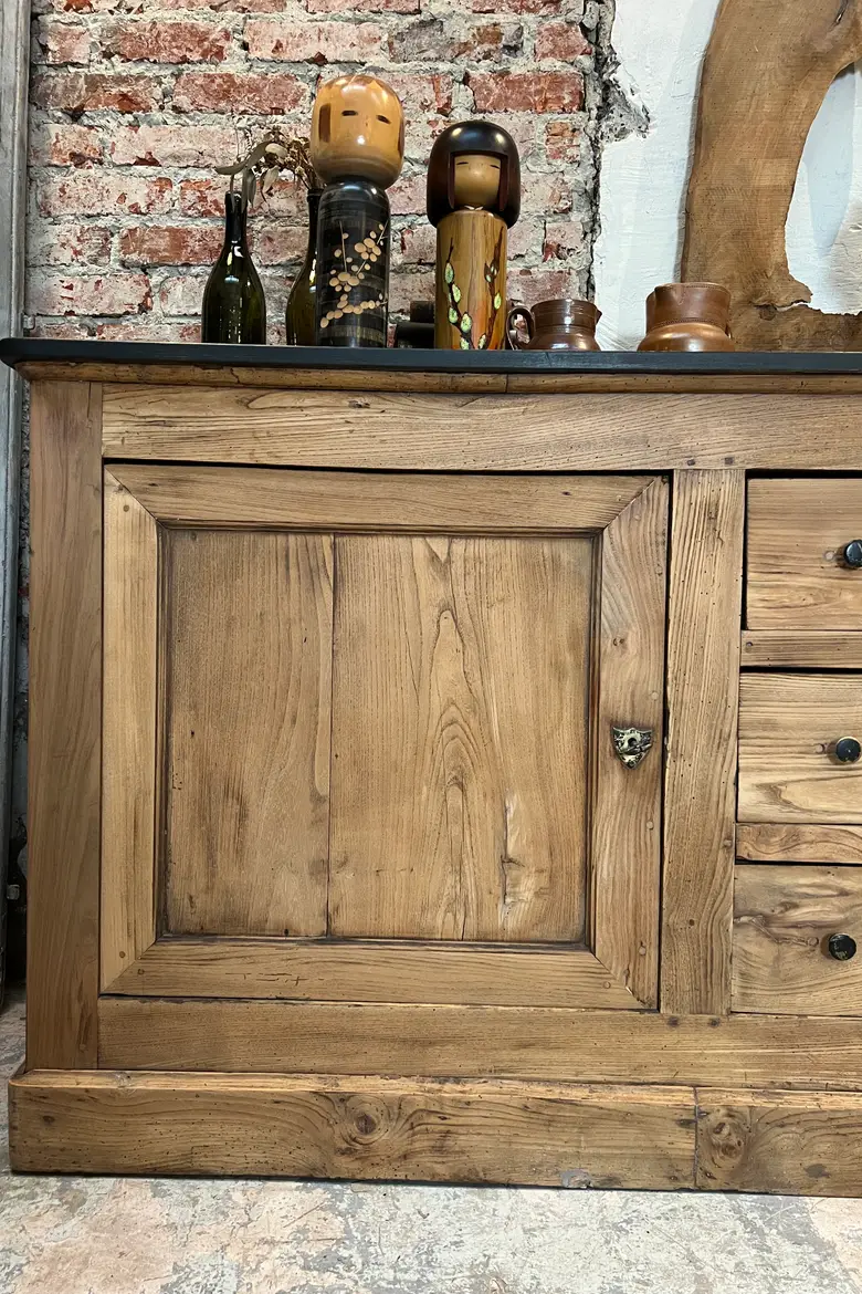 Ancien buffet en orme XIXème