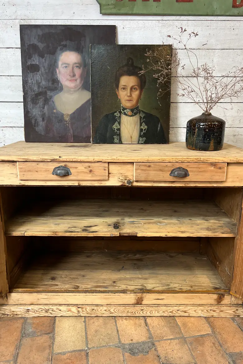 Ancien buffet en sapin – Bois brut
