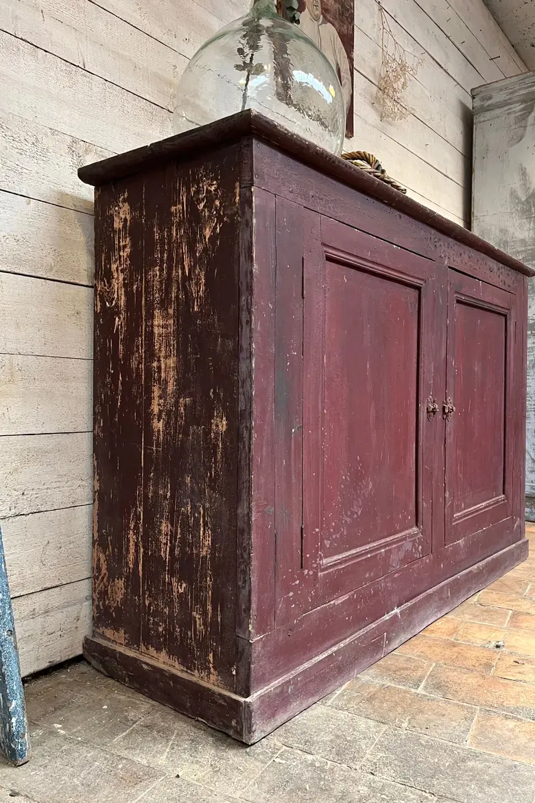 Ancien buffet en sapin Début XXème