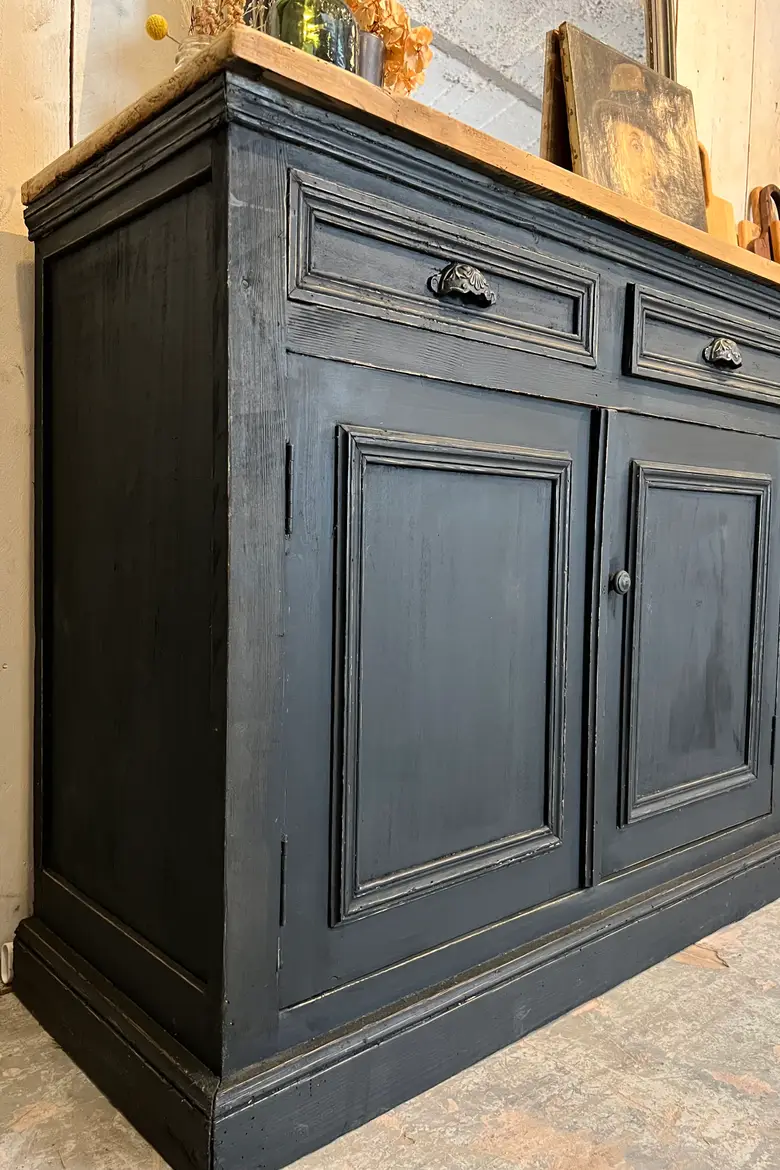 Ancien buffet en sapin Début XXème