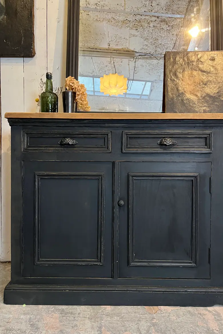 Ancien buffet en sapin Début XXème