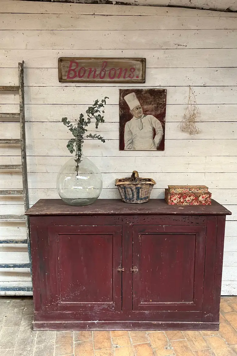 Ancien buffet en sapin Début XXème
