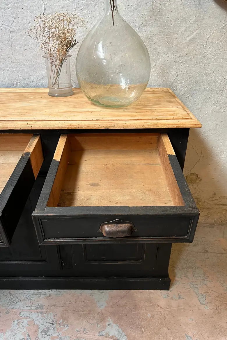 Ancien buffet en sapin Début XXème