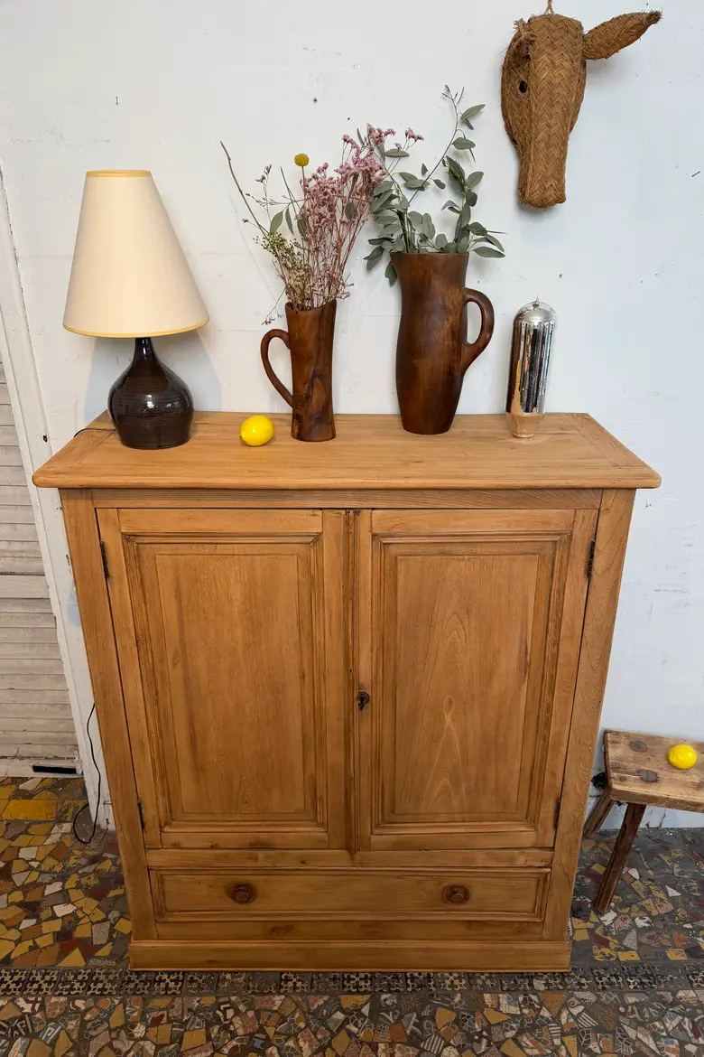 Ancien buffet parisien en orme