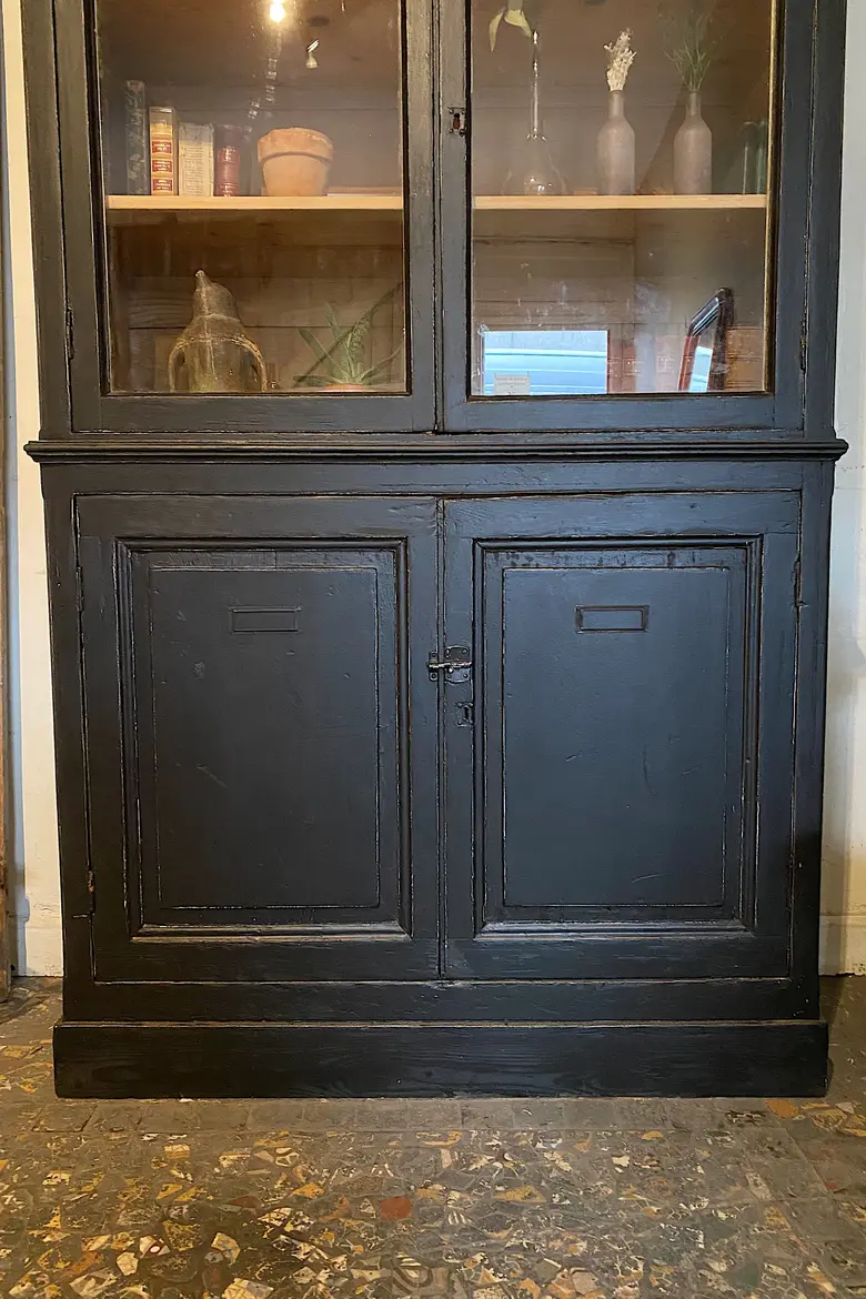 Ancien buffet vaisselier en sapin Début XXème