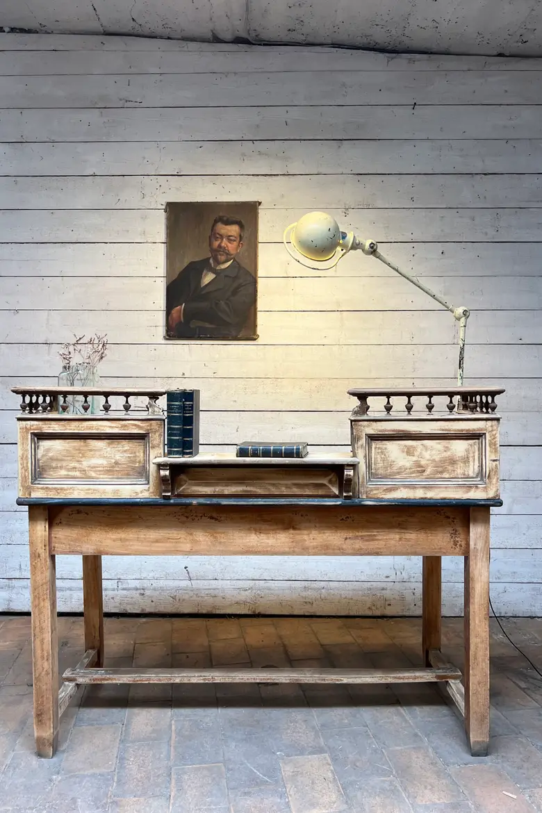 Ancien bureau comptoir – Début XXe