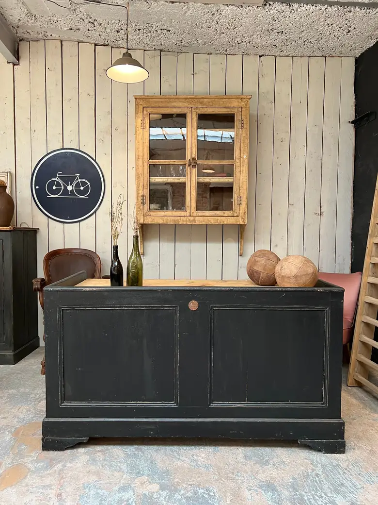 Ancien bureau / comptoir en bois Début XXème