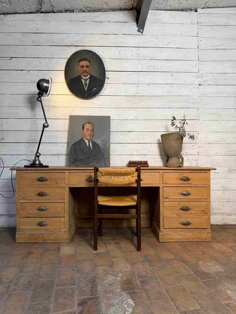 Ancien bureau comptoir en orme