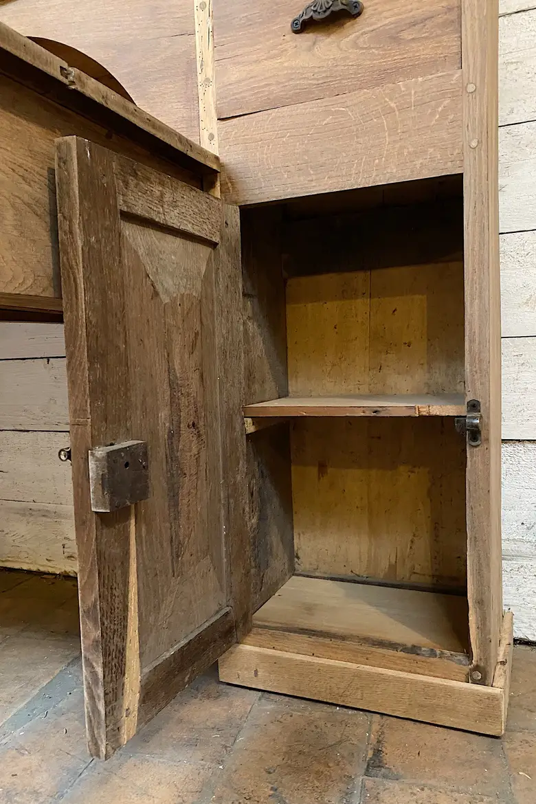 Ancien bureau d’apothicaire en chêne XIXème