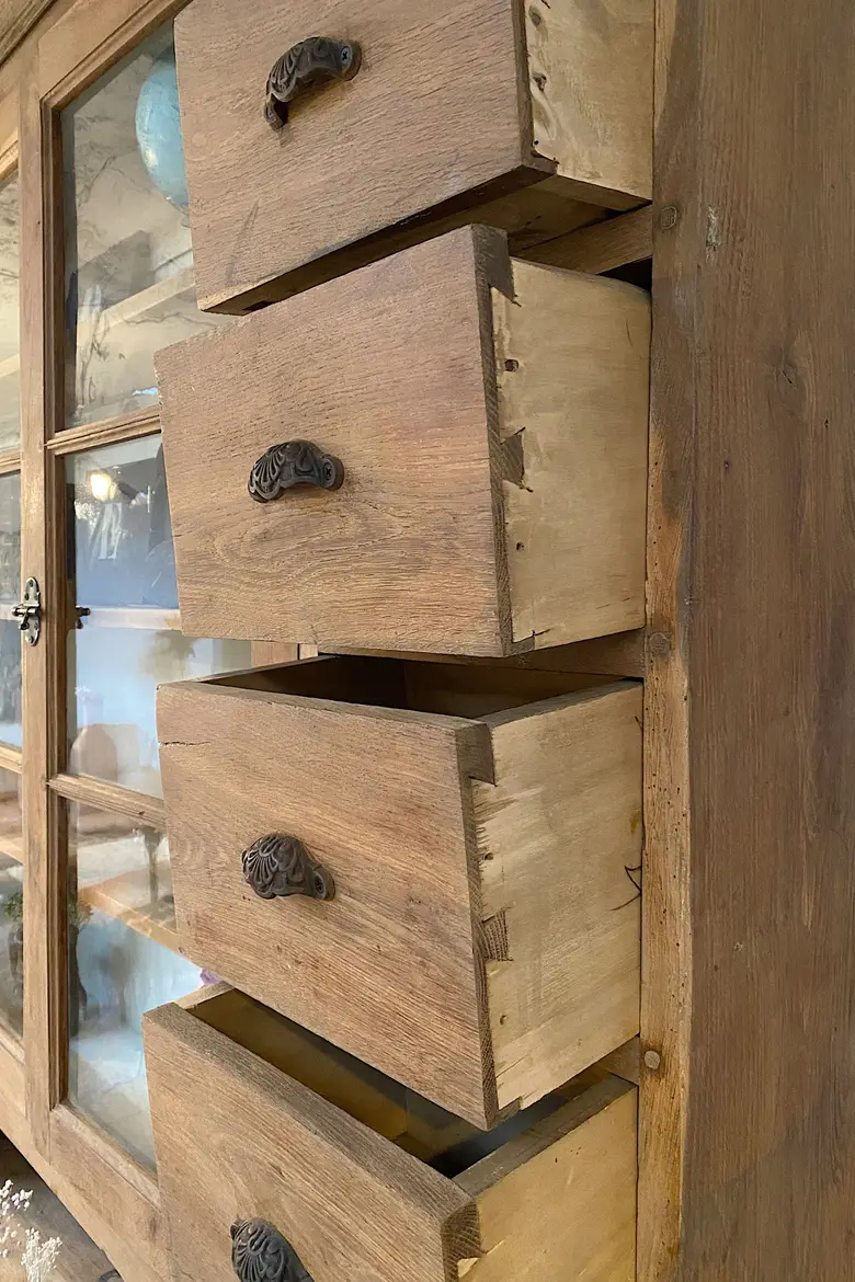 Ancien bureau d’apothicaire en chêne XIXème