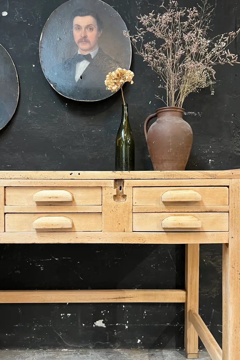 Ancien bureau de cordonnier début 20e