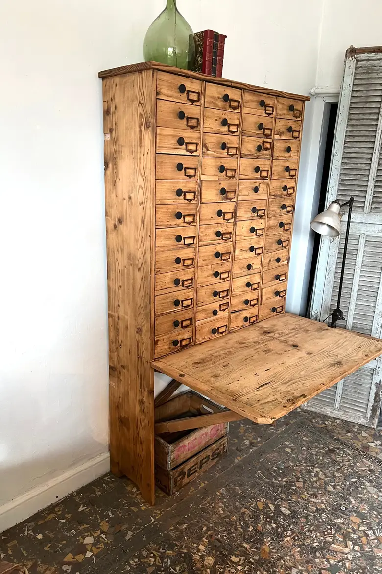 Ancien bureau de quincaillerie en bois Début XXème