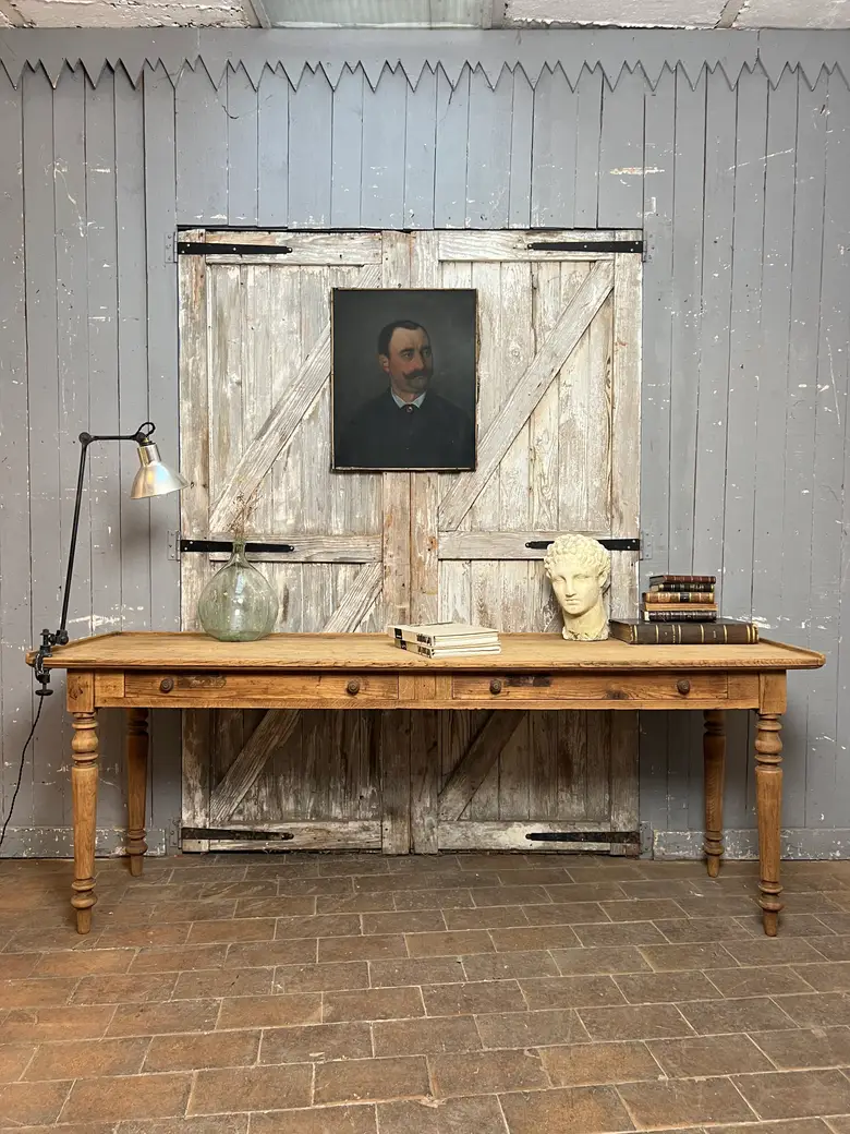 Ancien bureau de tapissier en chêne