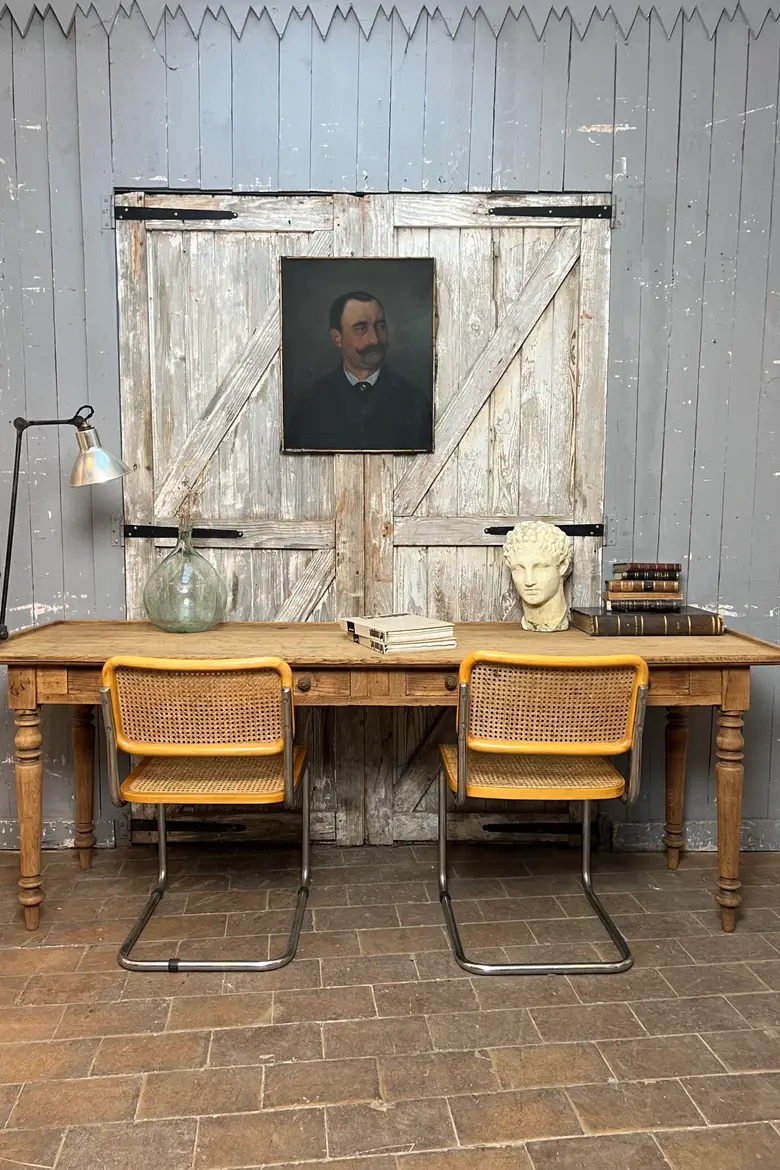 Ancien bureau de tapissier en chêne