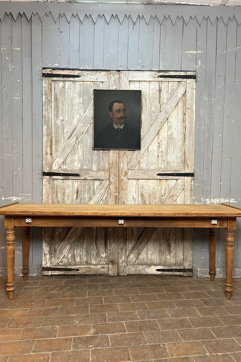 Ancien bureau de tapissier en chêne