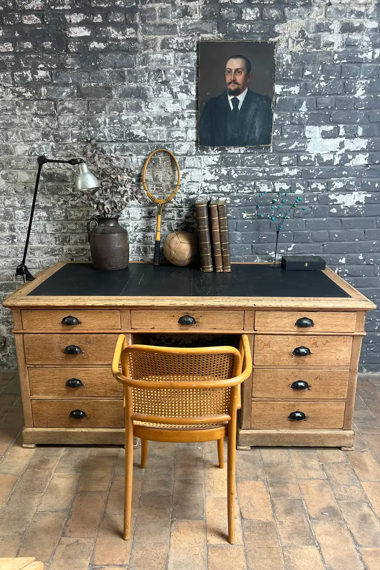 Ancien bureau en chêne