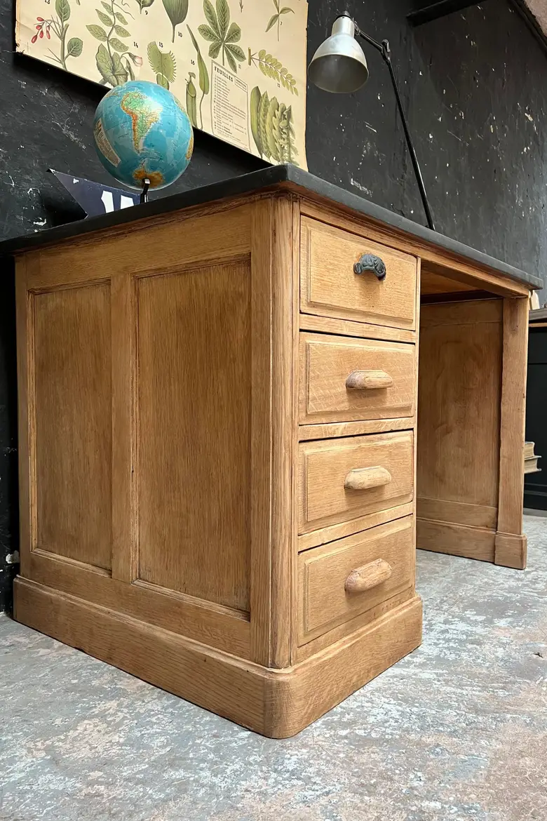 Ancien bureau en chêne Début XXème