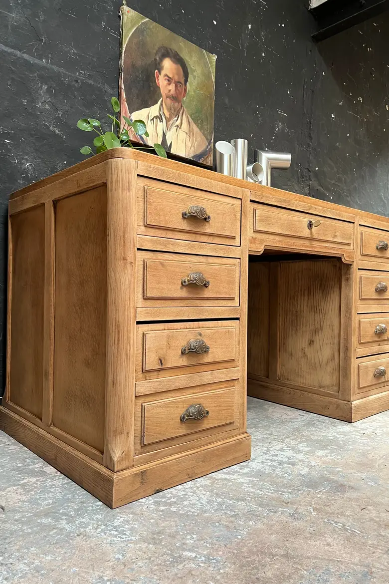 Ancien bureau en chêne Début XXème