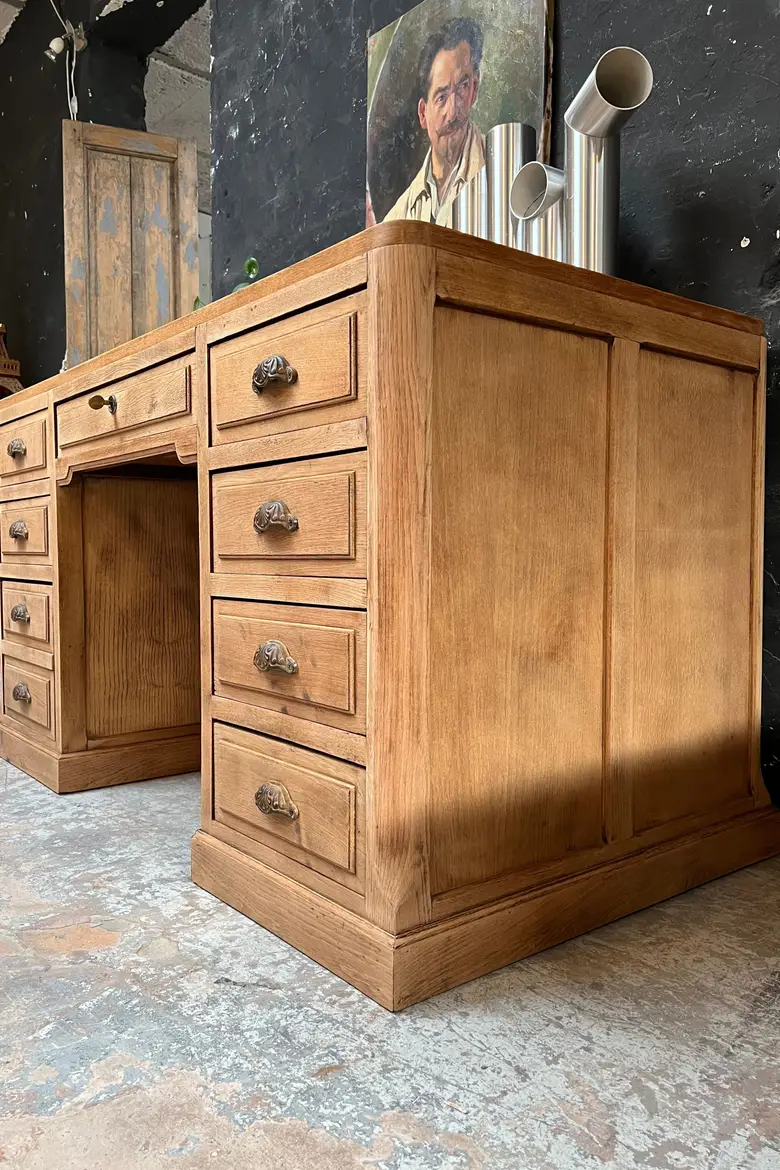 Ancien bureau en chêne Début XXème