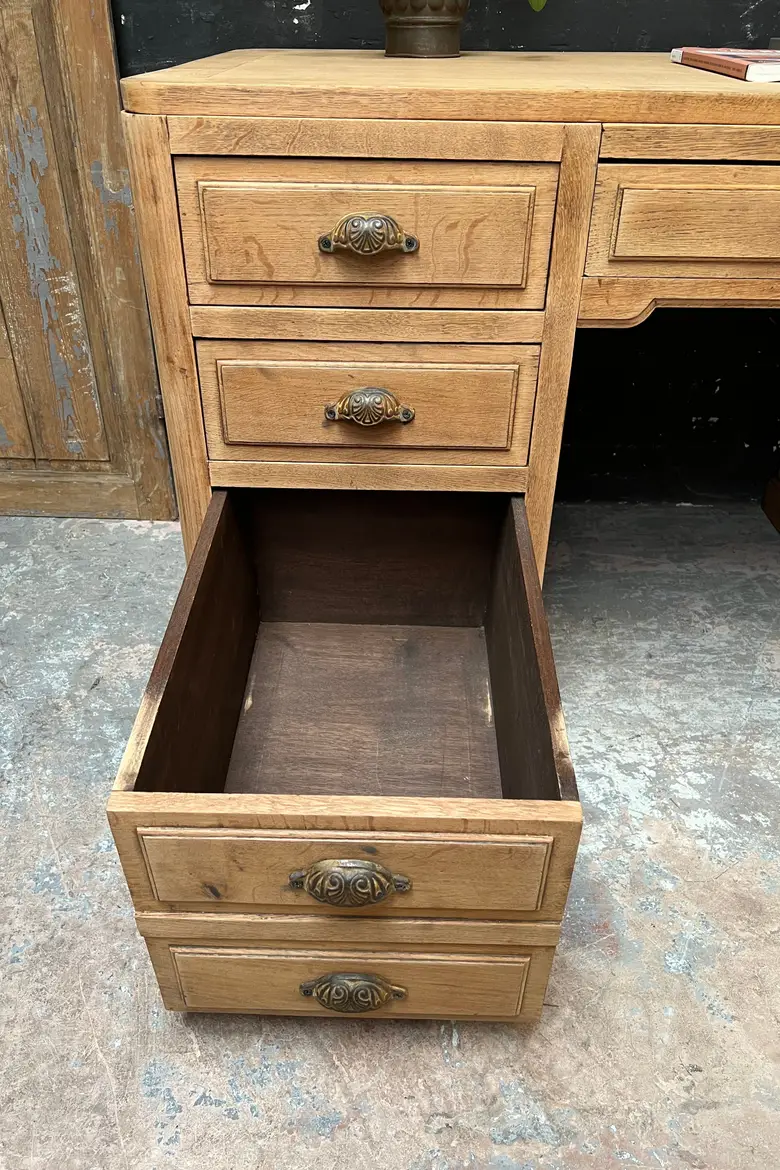 Ancien bureau en chêne Début XXème