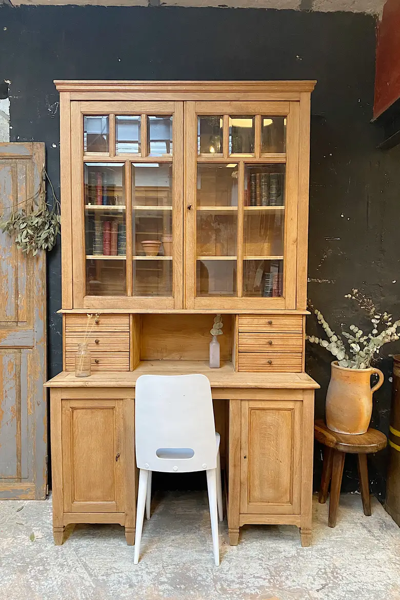 Ancien bureau en chêne vitré Début XXème