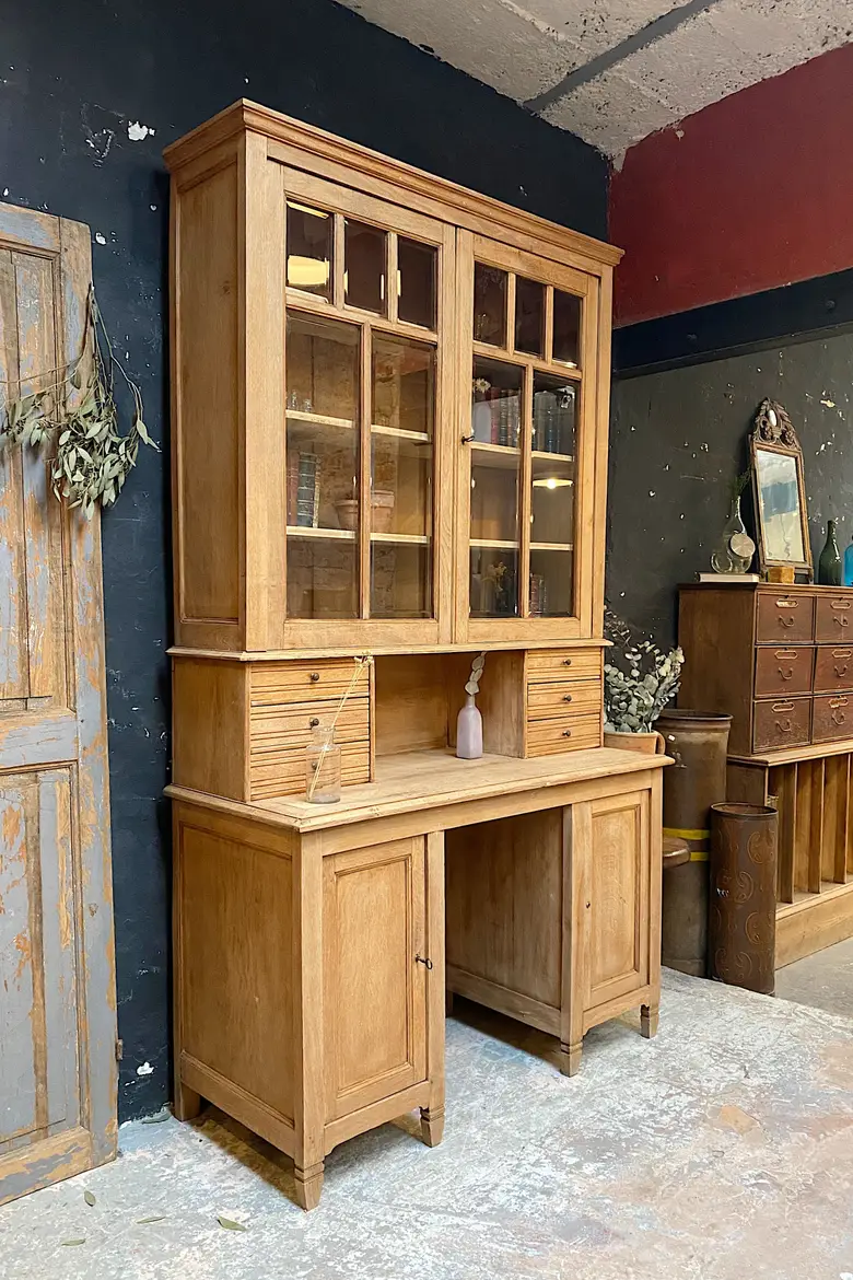 Ancien bureau en chêne vitré Début XXème