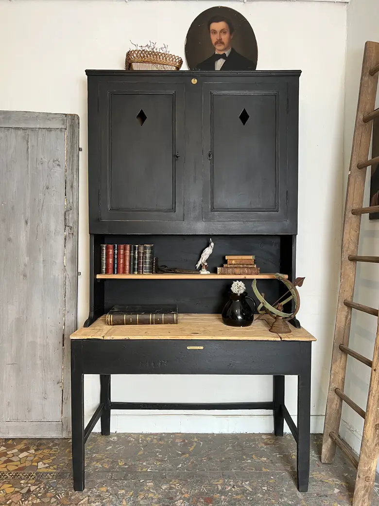 Ancien bureau en deux parties Début XXème