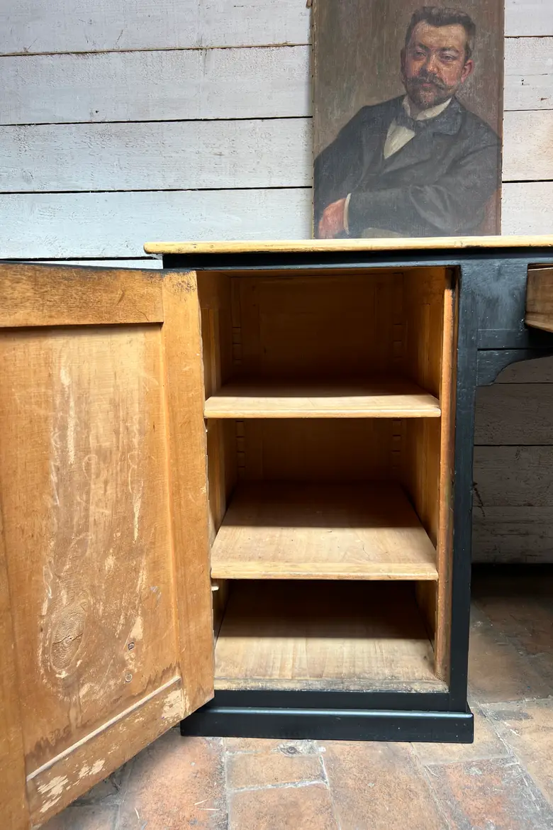 Ancien bureau en peuplier