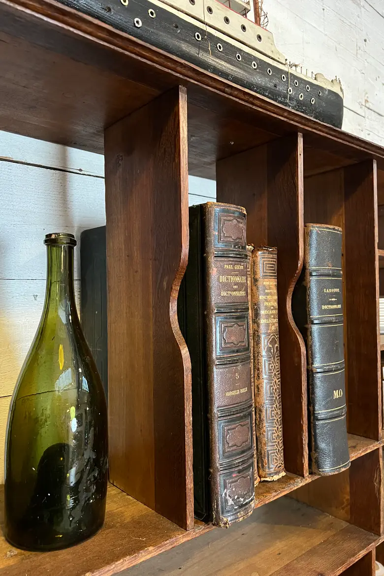 Ancien casier de bureau Début XXème
