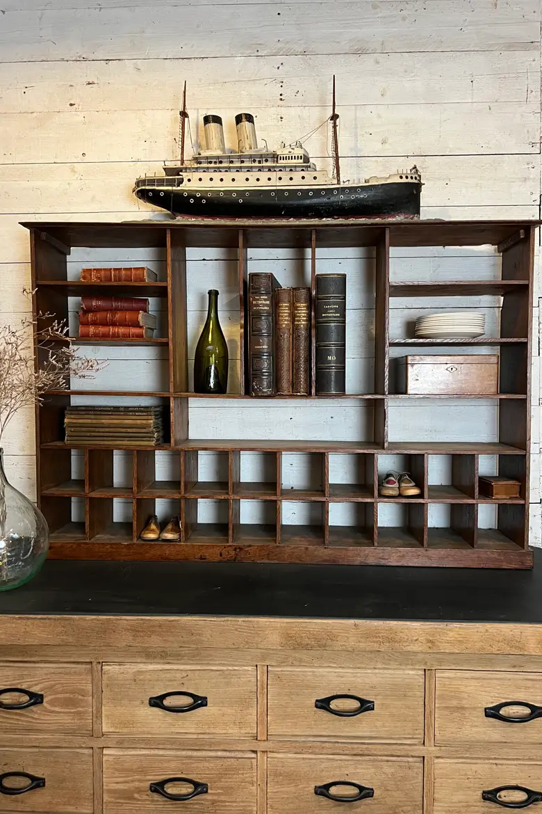Ancien casier de bureau Début XXème