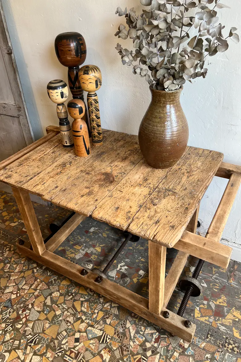 Ancien chariot d’atelier en bois brut Début XXème