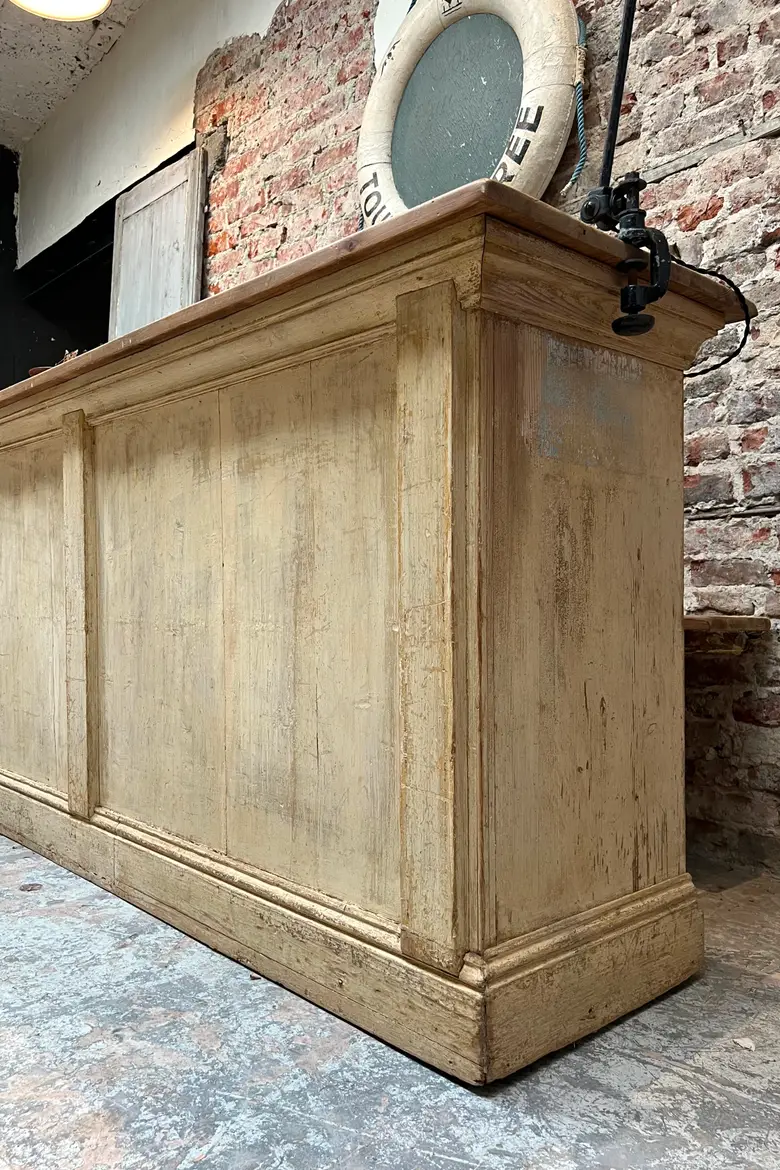 Ancien comptoir à tiroirs patiné Début XXème