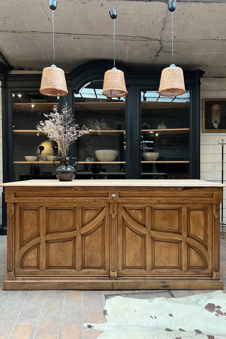 Ancien comptoir art déco en chêne
