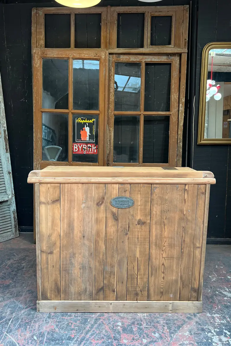 Ancien comptoir d’atelier en sapin Début XXème