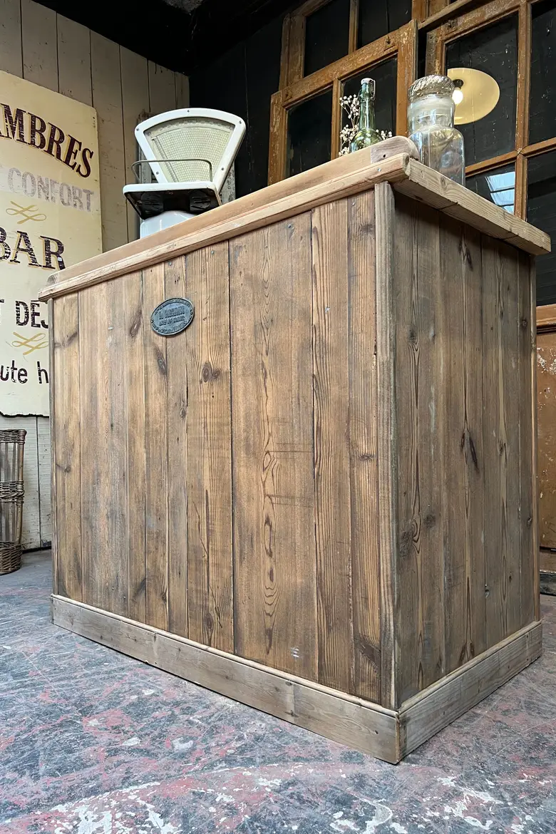 Ancien comptoir d’atelier en sapin Début XXème