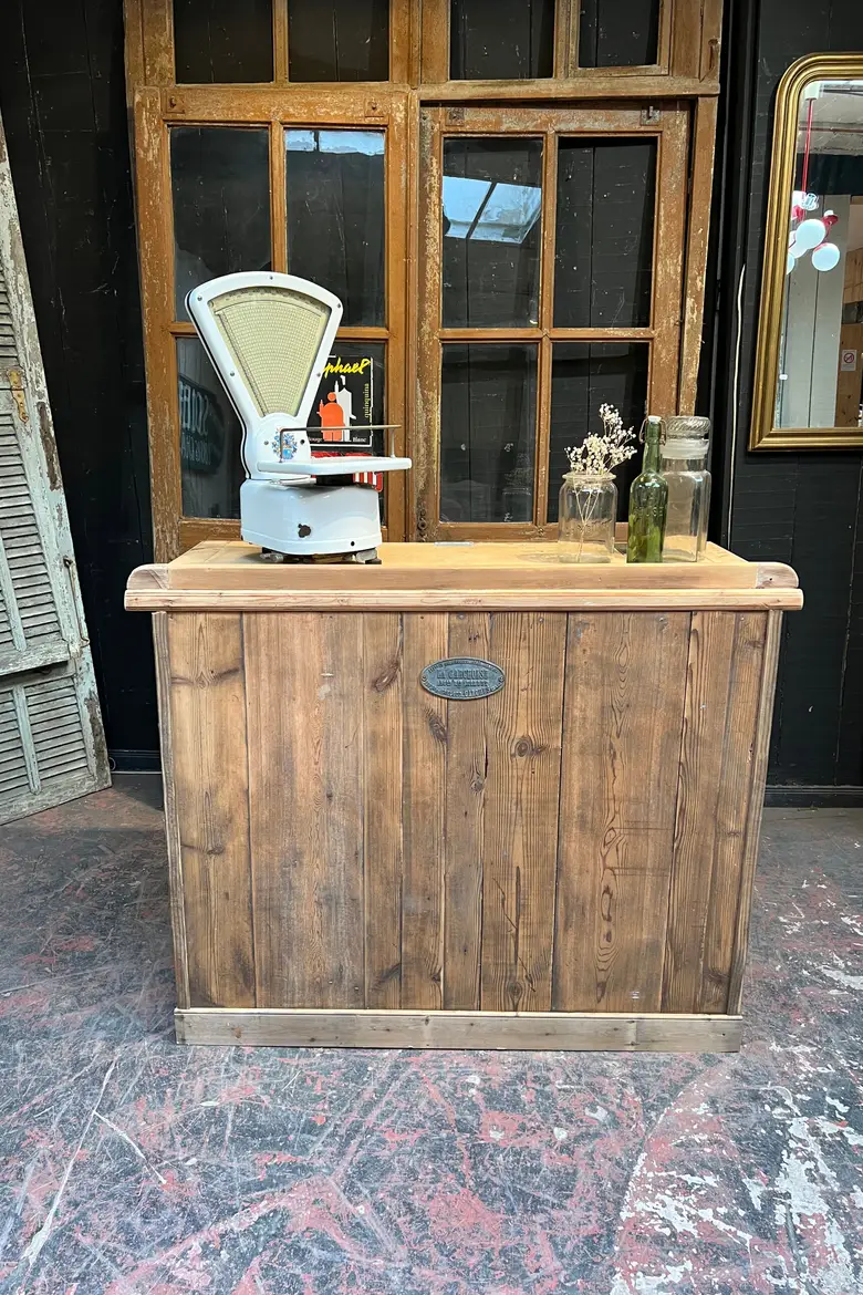 Ancien comptoir d’atelier en sapin Début XXème