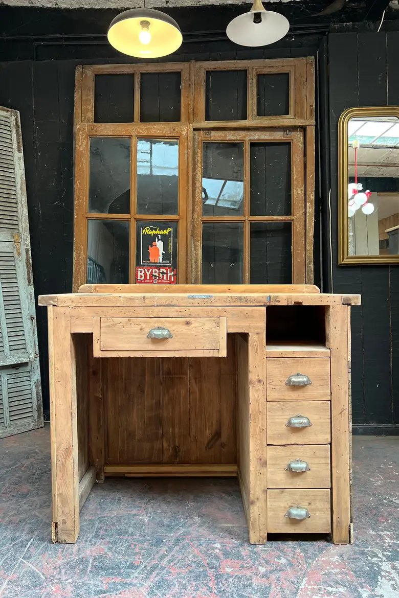 Ancien comptoir d’atelier en sapin Début XXème