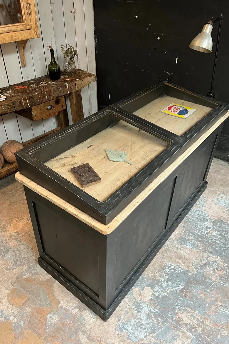 Ancien comptoir de bijoutier Début XXème