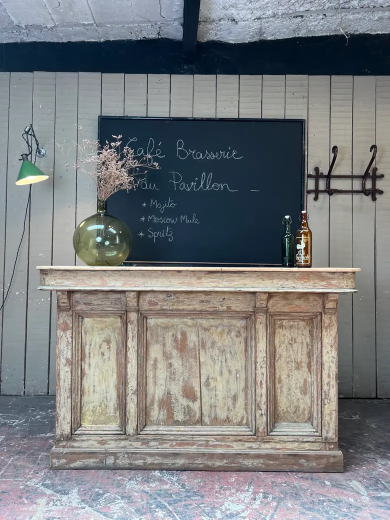 Ancien comptoir de bistrot