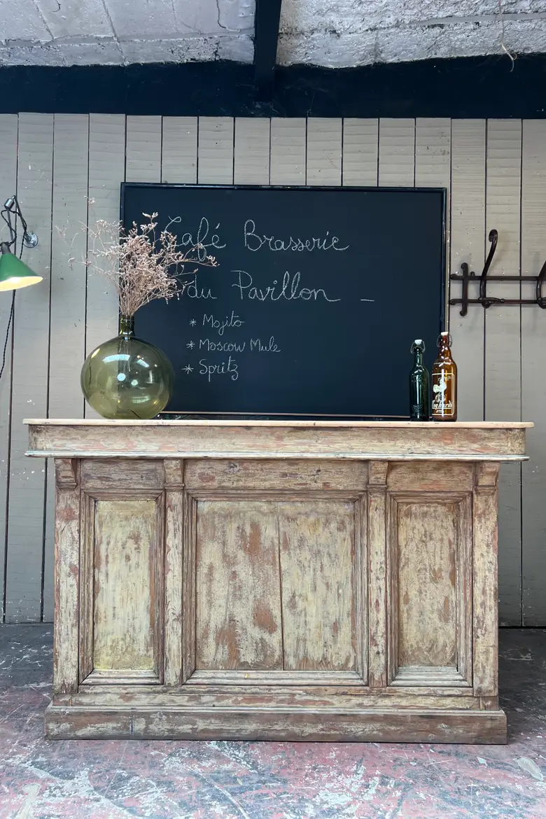 Ancien comptoir de bistrot