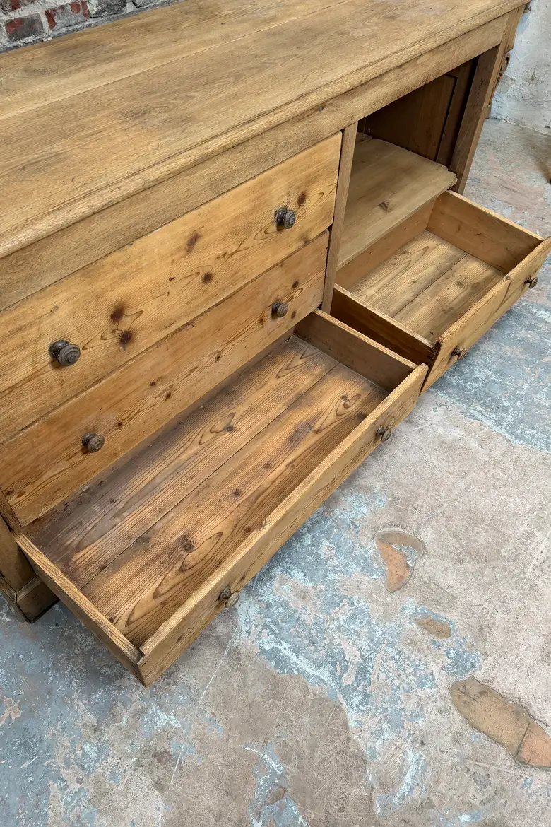 Ancien comptoir de boutique en chêne – fin XIXᵉ